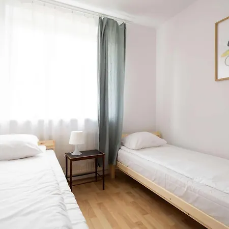 Spacious With Garden In The Tri-city By Renters Διαμέρισμα Σόποτ